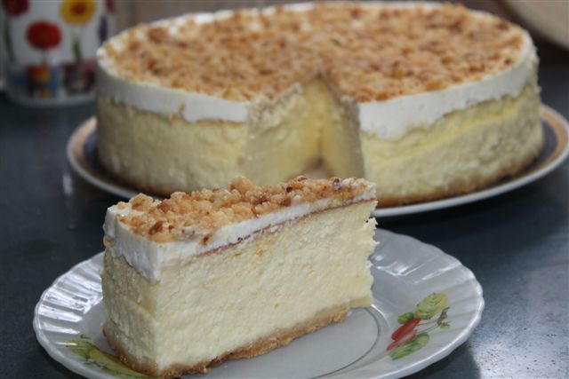 עוגת גבינה פירורים אפויה