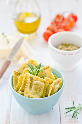 רביולי גבינה 