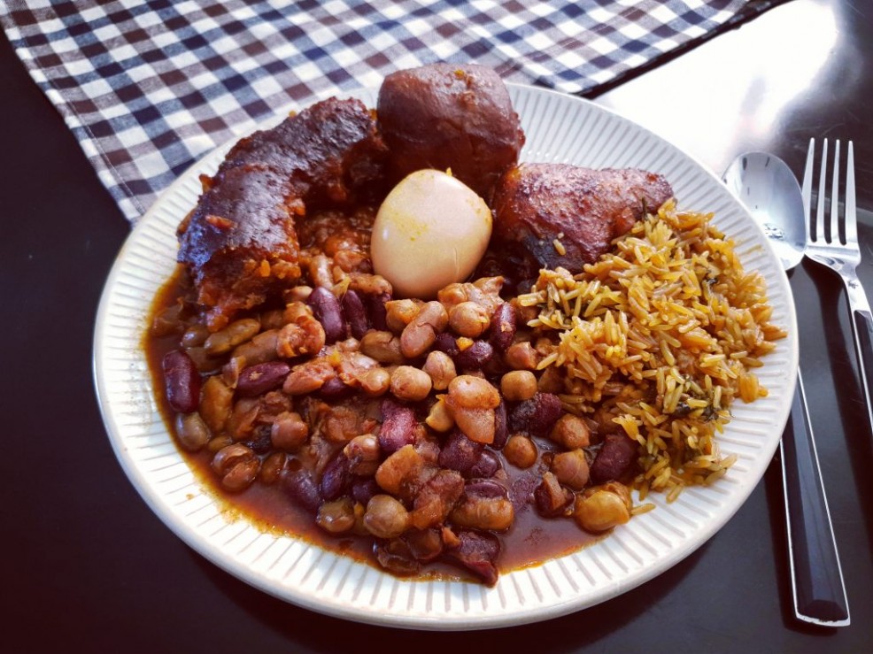 חמין עוף של יונית צוקרמן