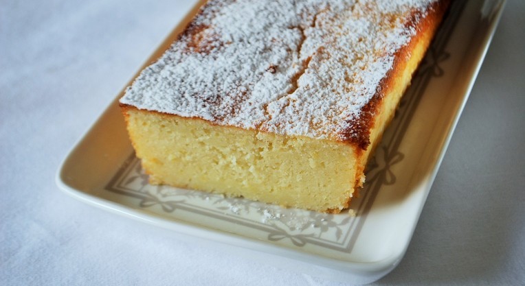 עוגת לימון-יוגורט לפסח בחמש דקות עבודה